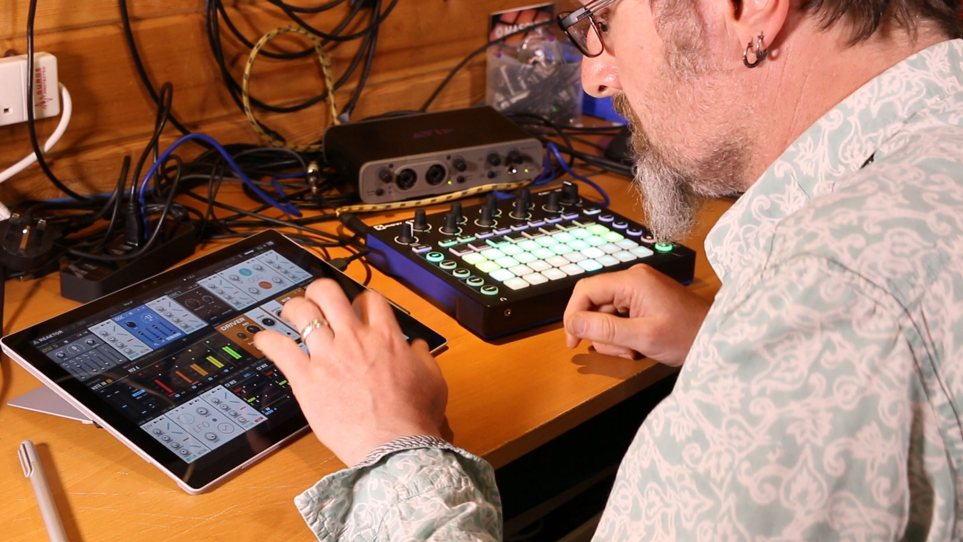 Reaktor Blocks, Circuit and the Surface Pro 4